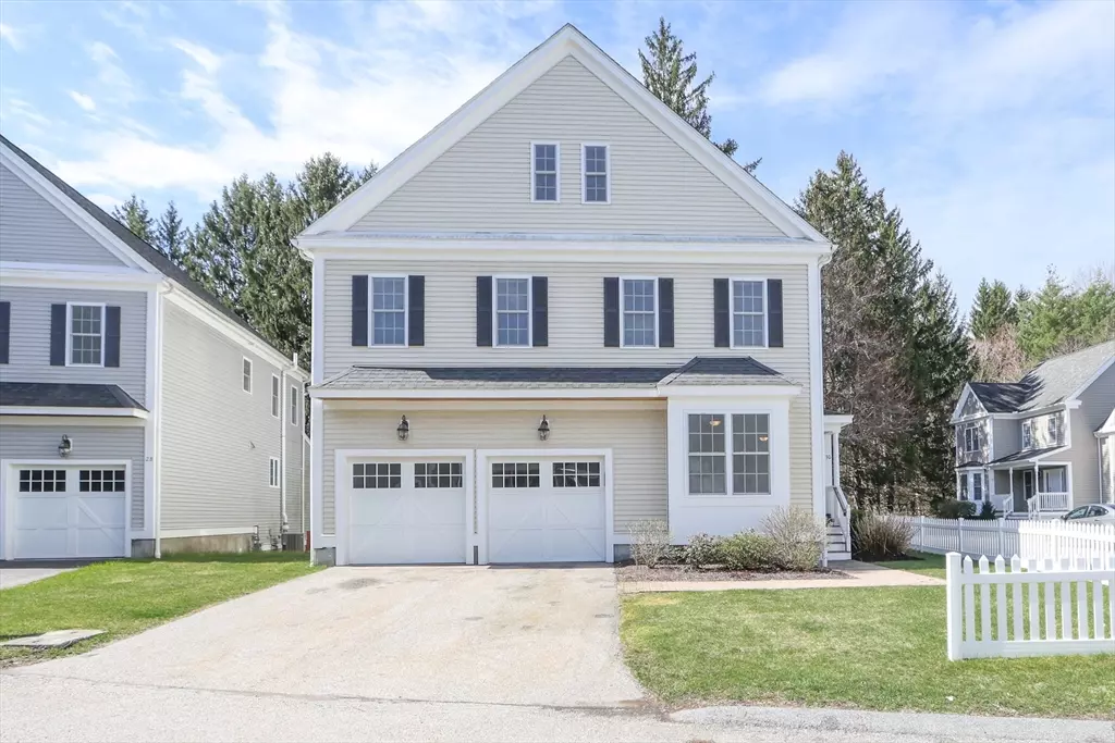 Stow, MA 01775,30 Mcintosh Drive #30