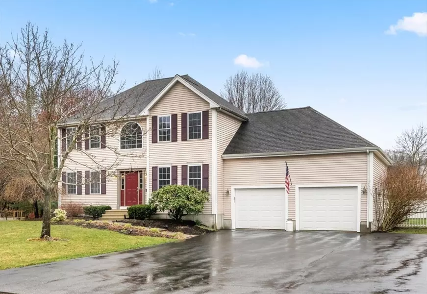 11 Kings Way, North Attleboro, MA 02760