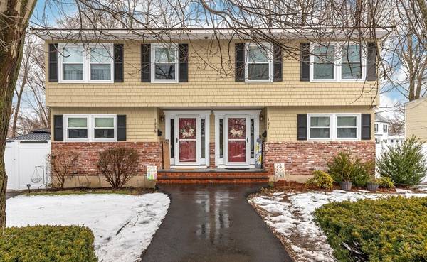 121 Pelham Street #B, Methuen, MA 01844