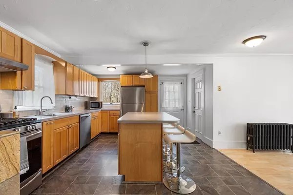 Maynard, MA 01754,48 Mill St