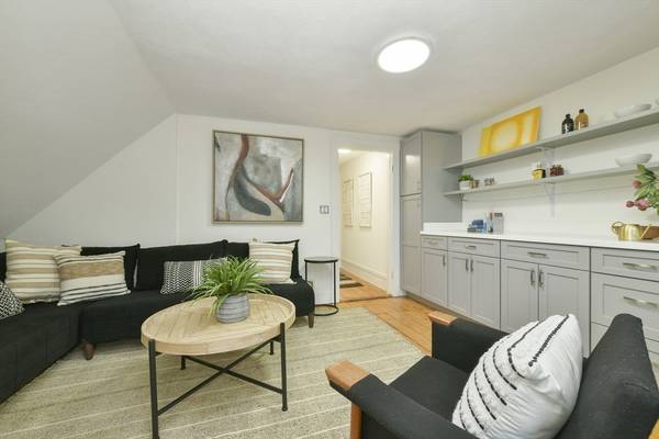 341 Highland Avenue #3, Somerville, MA 02144