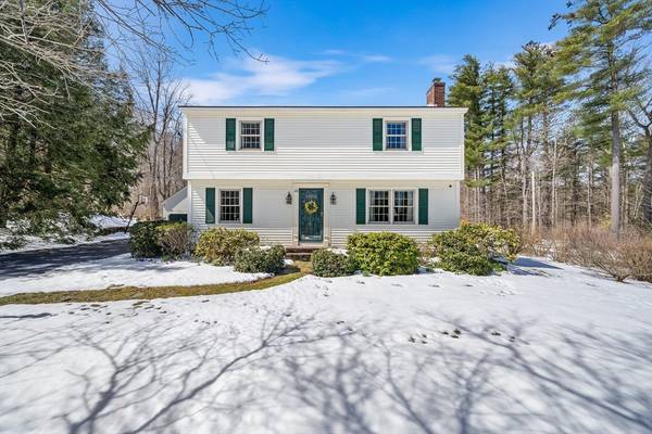 26 Willard Rd, Ashburnham, MA 01430