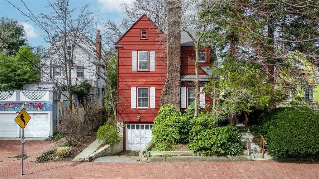 45 Sparks Street, Cambridge, MA 02138