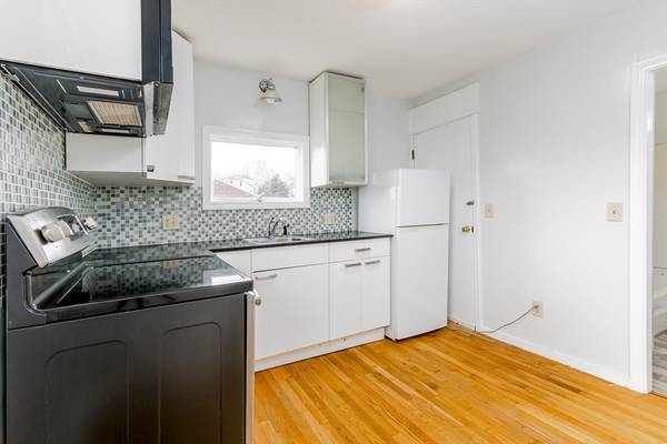 Lynn, MA 01902,35A Tudor St #5