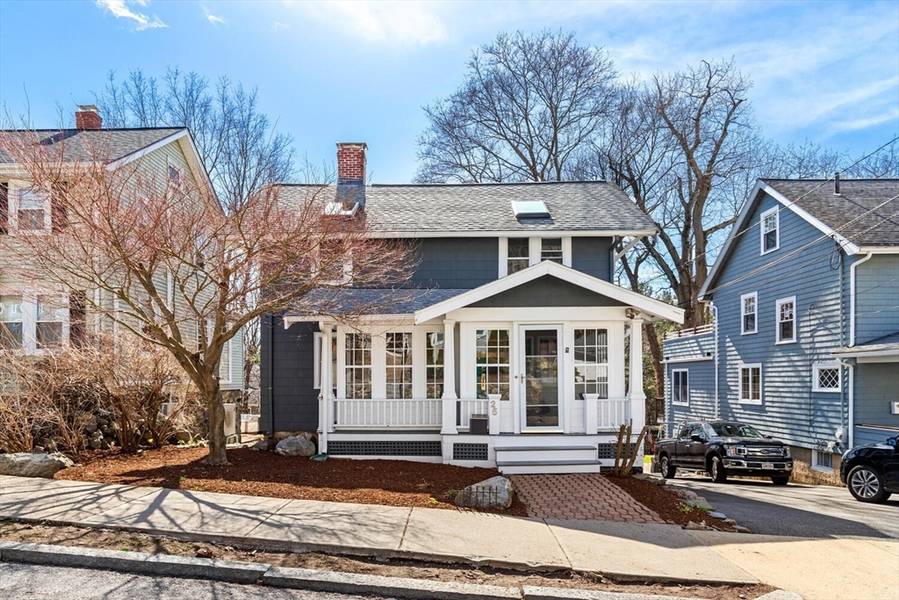 25 Peter Tufts Rd, Arlington, MA 02474