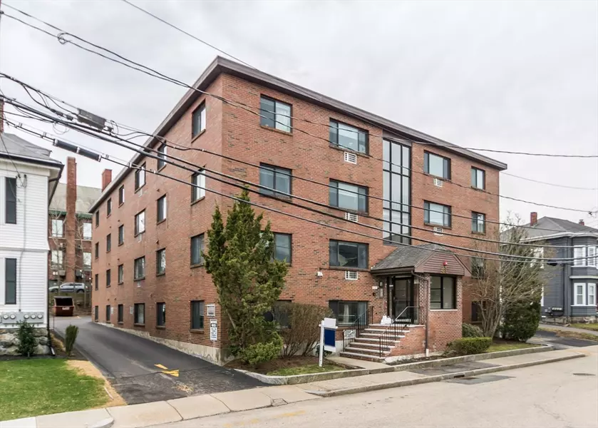 41 Walnut Street #5, Waltham, MA 02453