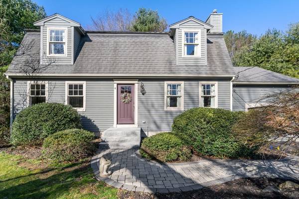 4 Cedar Street, Walpole, MA 02081