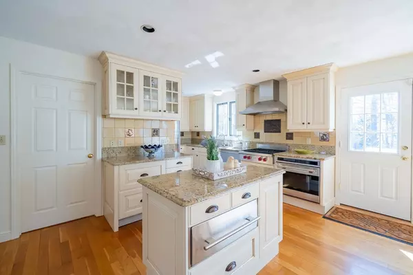 Lexington, MA 02421,380 Marrett Rd
