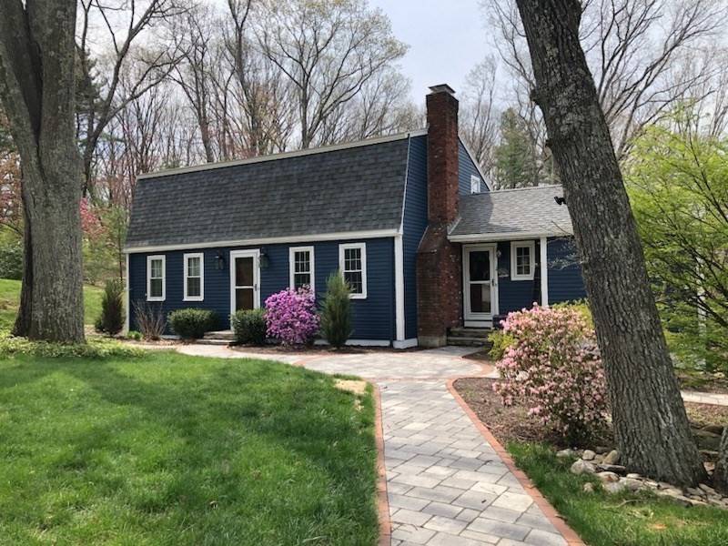 14 Pinecrest Drive, Westborough, MA 01581