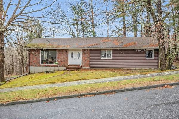 West Boylston, MA 01583,16 Edward St