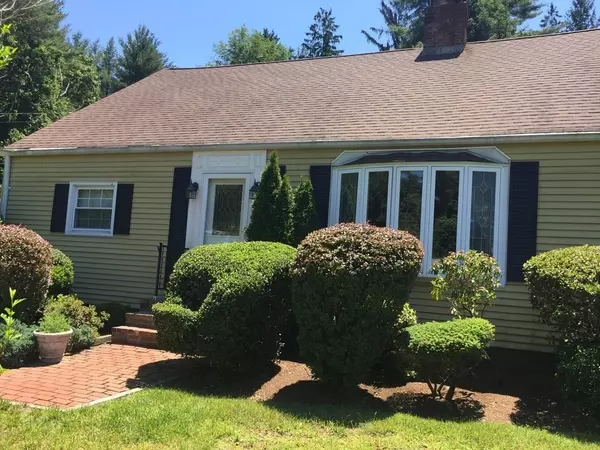 9 Brimfield Road, Monson, MA 01057