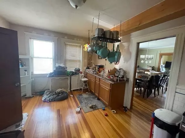 Brookline, MA 02446,140 Columbia St