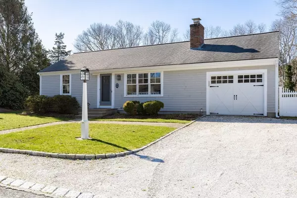 Falmouth, MA 02536,94 Sailfish Drive