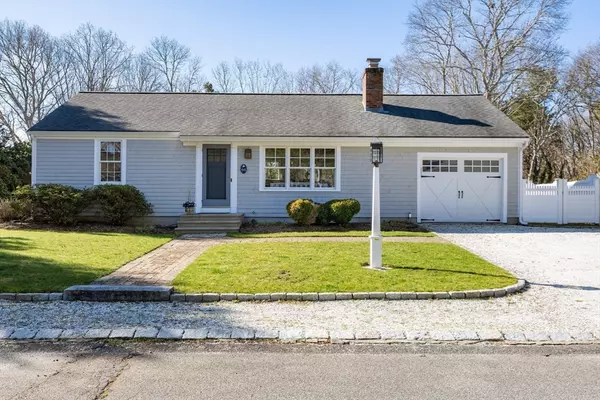 Falmouth, MA 02536,94 Sailfish Drive