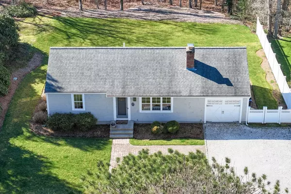 Falmouth, MA 02536,94 Sailfish Drive