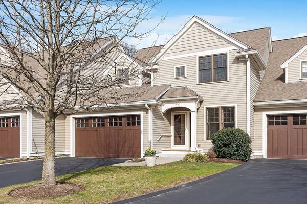 30 Graystone Circle #30, Winchester, MA 01890