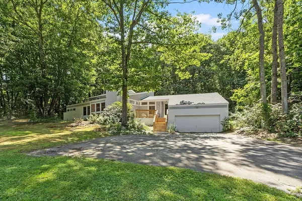 56 Old Littleton Rd, Harvard, MA 01451