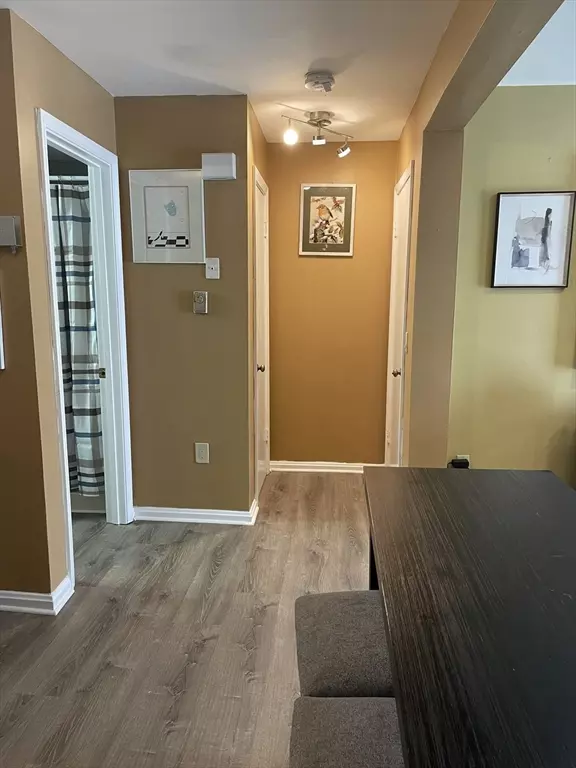 Worcester, MA 01610,11 Gediminas St #11