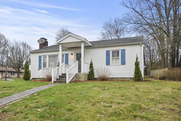 7 Briarcliff Ln, Holden, MA 01520