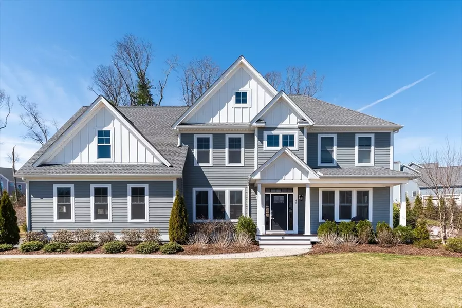 45 Rochambeau Ave, Wrentham, MA 02093