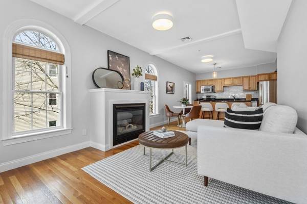 104 Woodstock St #3, Somerville, MA 02144