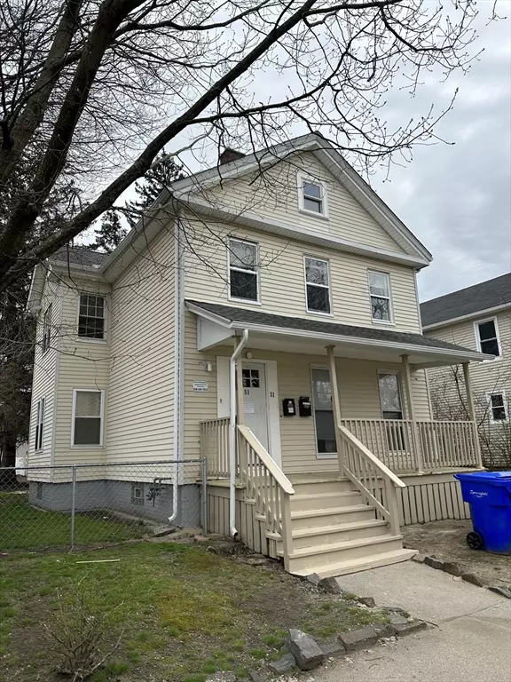 51 Monroe St, Springfield, MA 01109