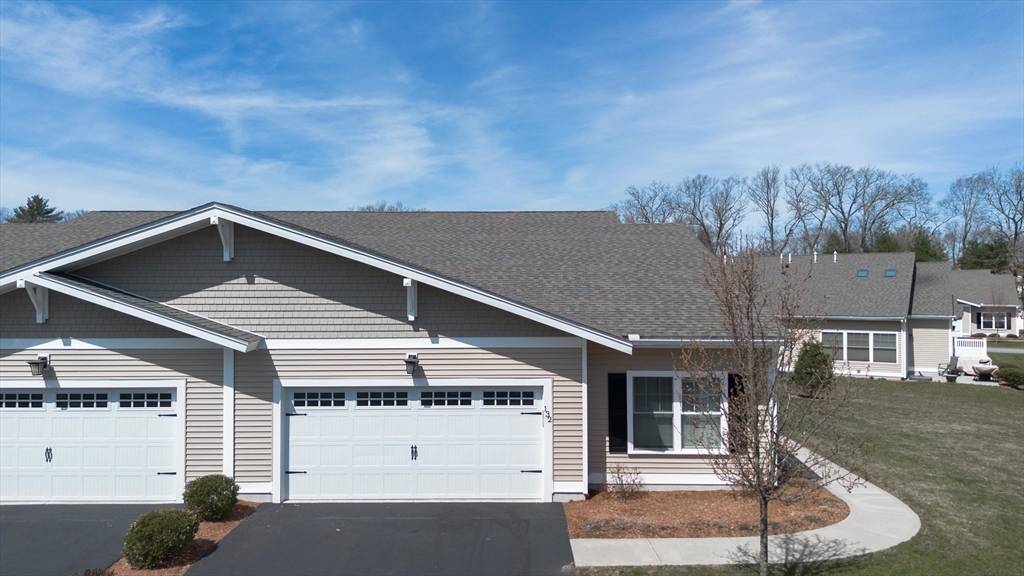 132 Rogerson Crossing #132, Uxbridge, MA 01569