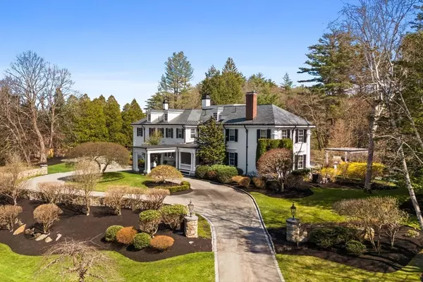 Topsfield, MA 01983,15 Mansion Dr