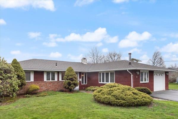 6 Sycamore St, Danvers, MA 01923