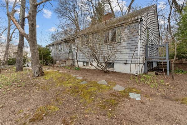 147 Ridge St,  Arlington,  MA 02474