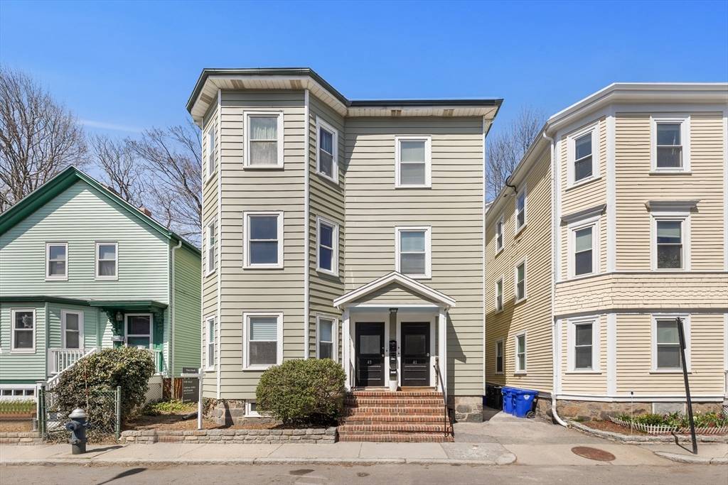 41-43 White Place, Brookline, MA 02445