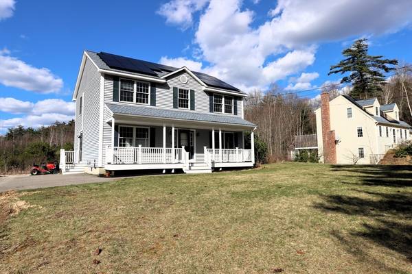 14 Pitcherville Rd, Hubbardston, MA 01452