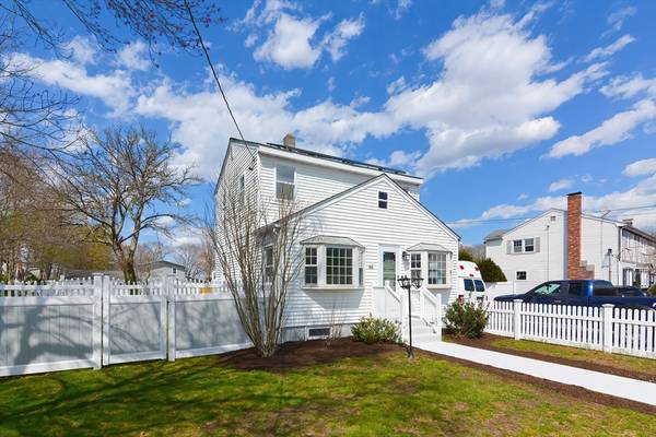 66 Charles Ave, Stoughton, MA 02072