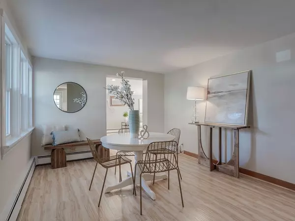 Waltham, MA 02452,62 Upton Rd