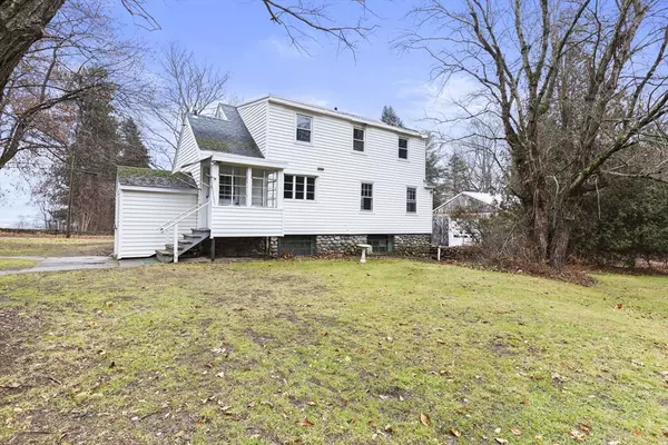 Millbury, MA 01527,35 Auburn Road