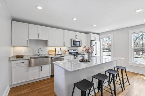 591 Somerville Ave #7, Somerville, MA 02143