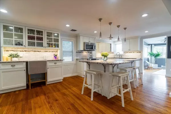 Natick, MA 01760,4 Wildwood Place