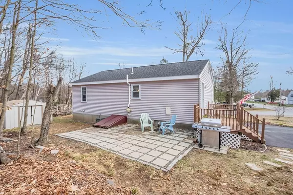 Gardner, MA 01440,83 Pearly Ln