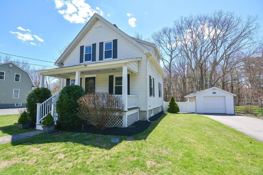 285 Cocasset St, Foxboro, MA 02035