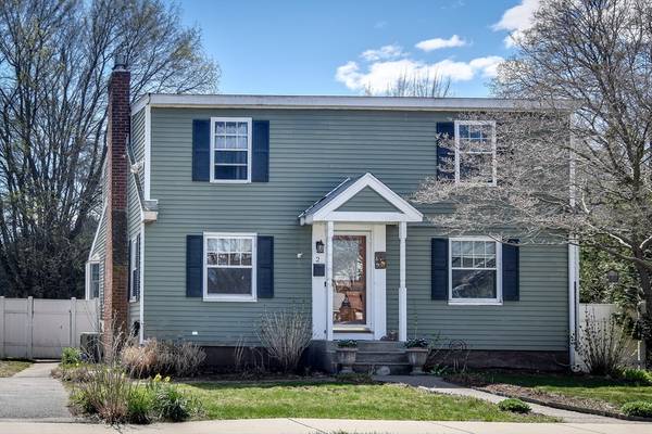 2 Circular Ave, Natick, MA 01760