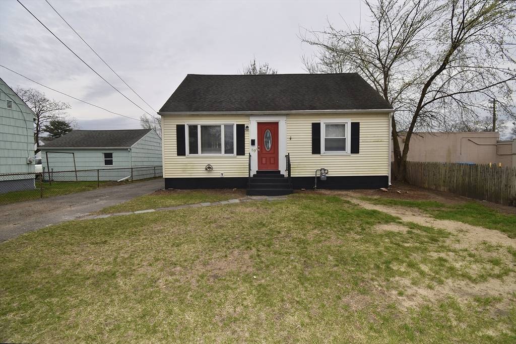 89 Saint James Blvd, Springfield, MA 01104