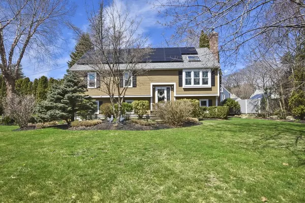 63 Weathervane Drive, Leominster, MA 01453