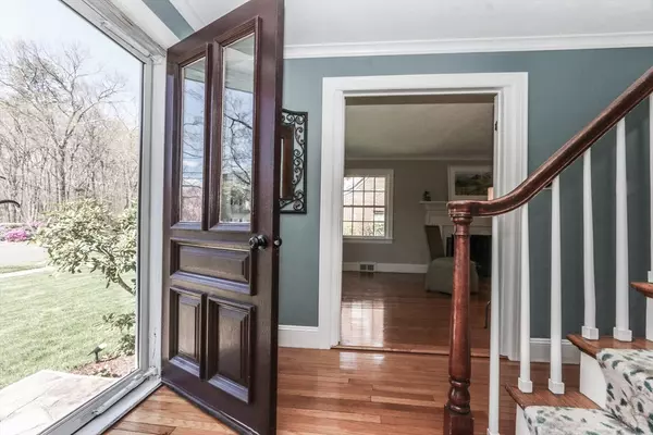 Longmeadow, MA 01106,56 Dartmouth Road