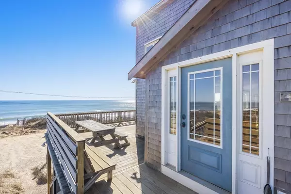 Wellfleet, MA 02667,175 Cliff Road