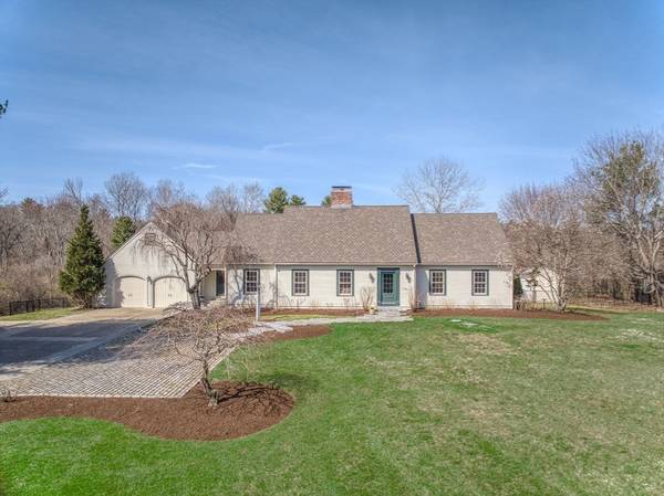 91 Gretchen Lane, Holliston, MA 01746