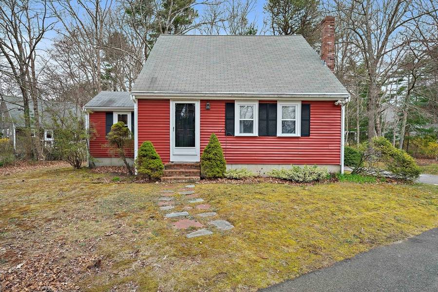 2 Winslow Lane, Wareham, MA 02571