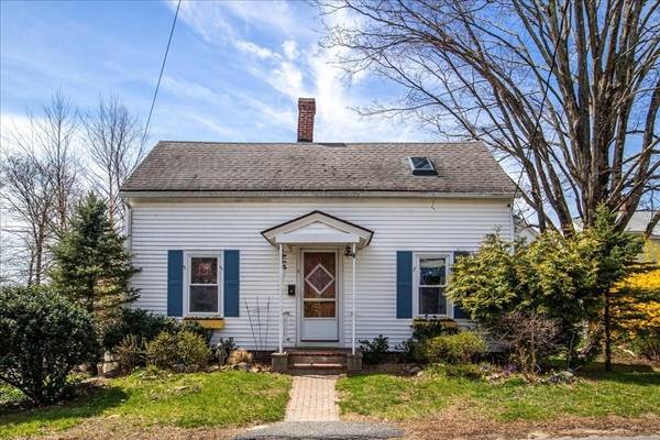 Hudson, MA 01749,9 Riverview St