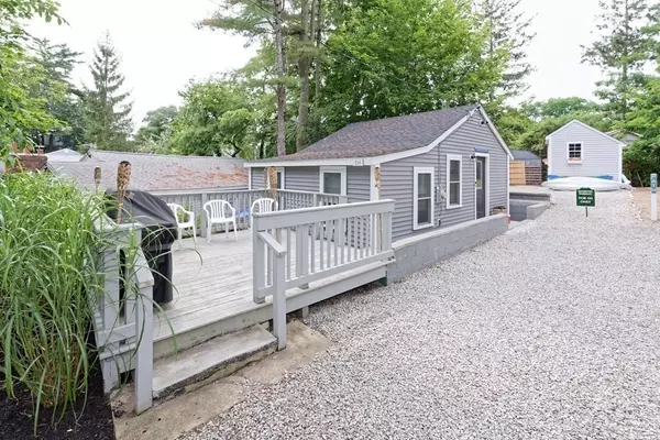 Bourne, MA 02532,5H Bakers Lane #5