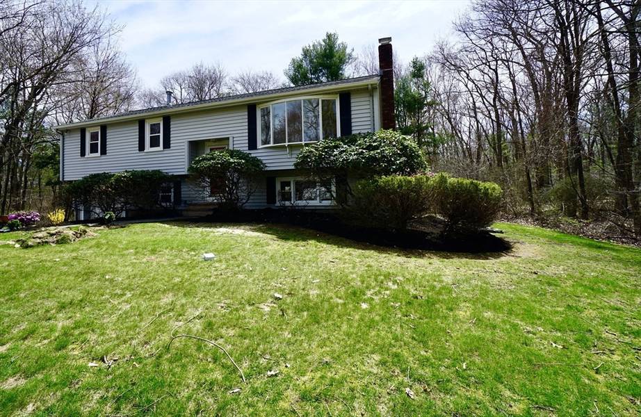 176 Rockland St, Easton, MA 02356