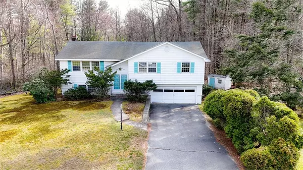 17 Candlewood Drive, Andover, MA 01810